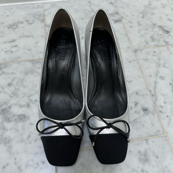 SCHUTZ Silver Arissa Block Casual Heels - Picture 7 of 7